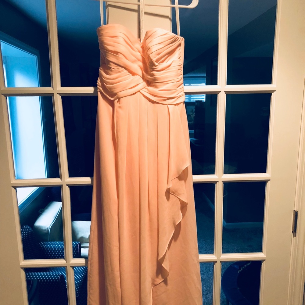 Strapless David’s Bridal Gown